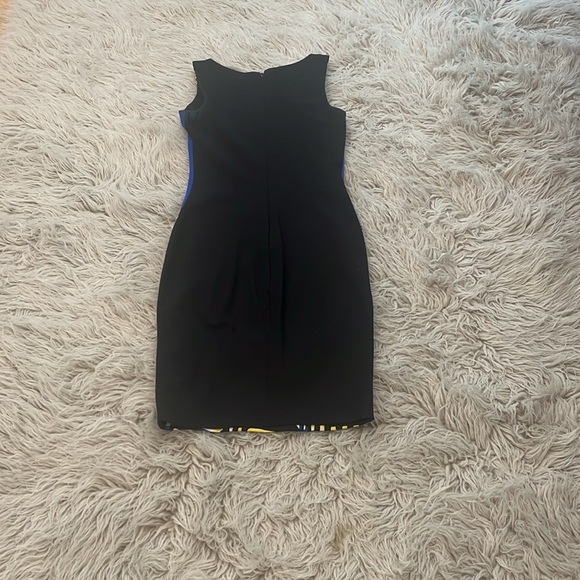 4/$19 like new Bebe black blue yellow white polka dot stripe funky pattern dress - Picture 3 of 4